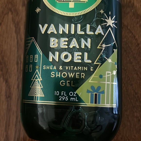 NWT Vanilla Bean Noel Shower Gel - Picture 2 of 4